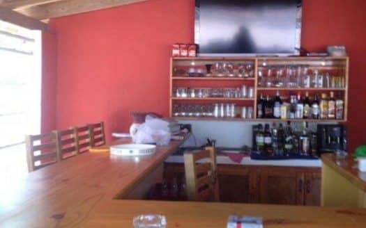 Уникальный ресторан и гостевой дом в тихом месте на склоне холма