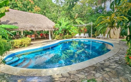 Bed & Breakfast only Steps from the Beach