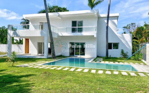 Villa luxueuse de 3 chambres à coucher à Kitebeach