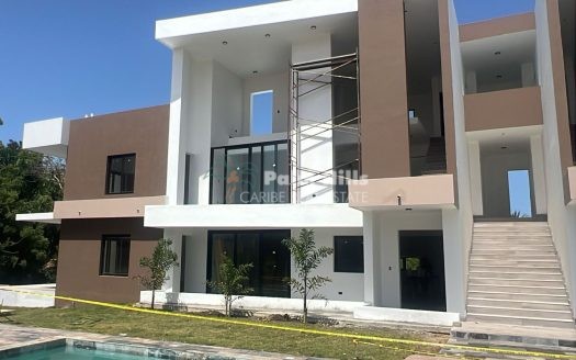 Encuentro Luxury Residences – Only Two 3-Bedroom Units Left