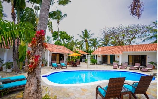 Bed & Breakfast Studio complex near the ocean