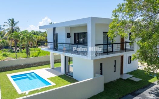 Brand New 3 Bedroom, 3 Bathroom Villa in Gated Community