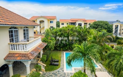 Elegant 3-Bedroom Villa