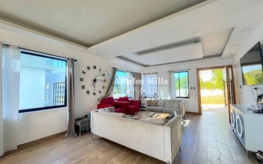 Modern 3-Bedroom Villa with Pool in a Peaceful Setting