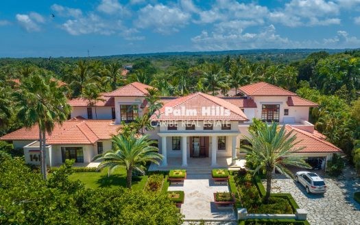 7 BR Luxury Villa with Ocean Views