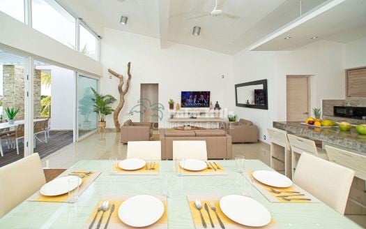 Spacieuse villa caribéenne dans une communauté privée fermée