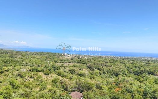 Terreno con estructura existente en una zona cerrada segura