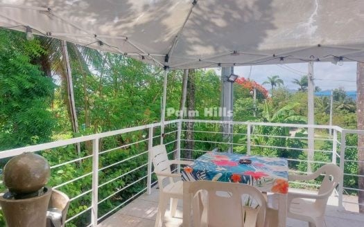 Appartement de 2 chambres avec terrasse et espace extérieur privé