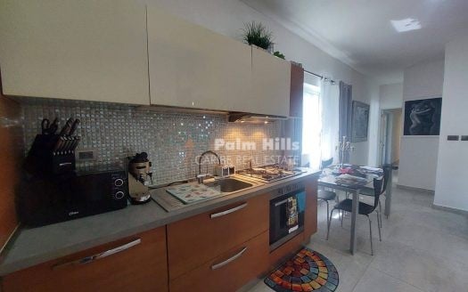 Appartement de 2 chambres avec terrasse et espace extérieur privé