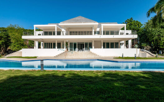 Ultra-Luxury Caribbean Oceanfront Estate with private beach access