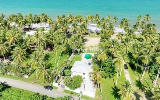 Карибский дом мечты, на берегу моря – без сборов HOA и с многогранным потенциалом