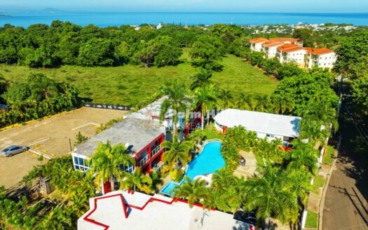 Удобно расположенная 3-комнатная квартира в охраняемом закрытом комплексе