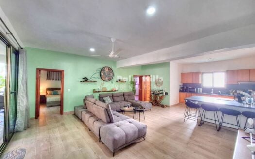 Spacious 2 BR-Apartment in the Center of Cabarete
