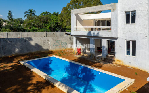 Moderne Villa mit 3 Schlafzimmern am Hang in Sosúa mit großem Anpassungspotenzial*