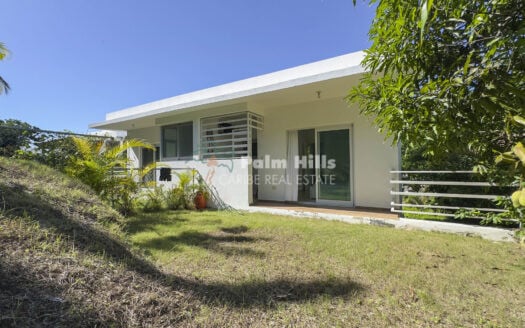 Moderne Eigentumswohnung mit privatem Hinterhof in bester Sosúa-Lage*