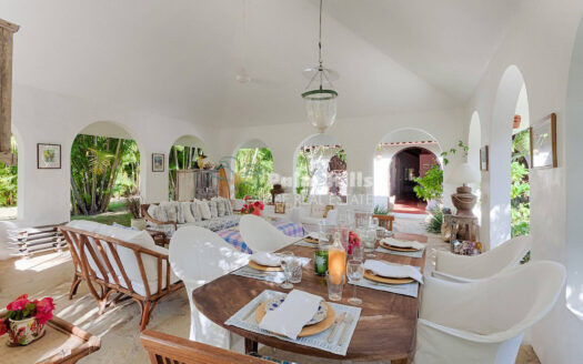 Villa Las Flores – Timeless Caribbean Charm