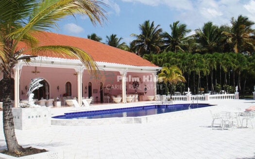 Villa Sans Souci: gran finca caribeña con amplios espacios al aire libre