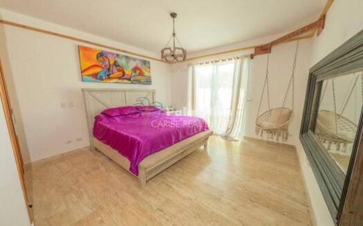 Move-In Ready 3-Bedroom Home with Jacuzzi and Community Pool