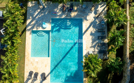 Modern Ground-Floor Apartment with Private Garden in Sosua