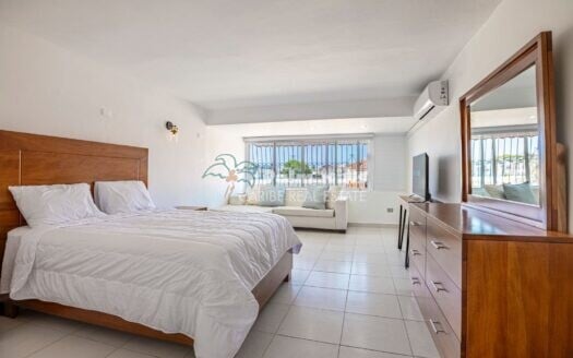 Your Slice of Paradise Awaits: Charming 1-Bedroom Retreat Steps from Sosúa Beach