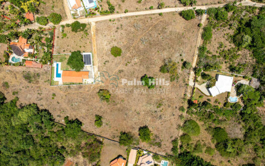 3,952 m² Lot in a Peaceful Residential Community – Sosúa