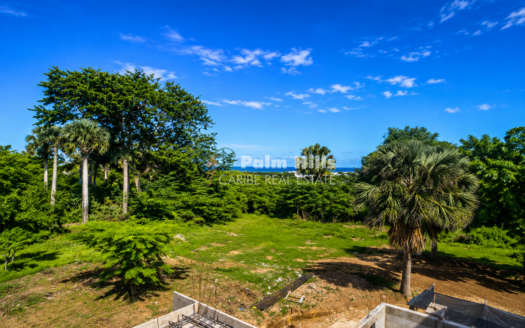 22,091 m² Degrees of Ocean View Property With Mid-Construction – Endless Potential