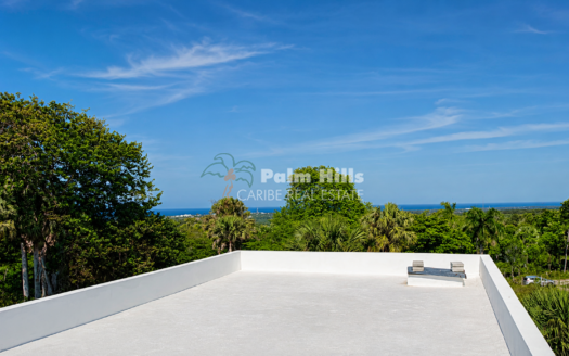 22,091 m² Degrees of Ocean View Property With Mid-Construction – Endless Potential