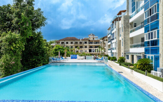 Spacious Ocean-View Apartment Steps from the Beach in Sosúa