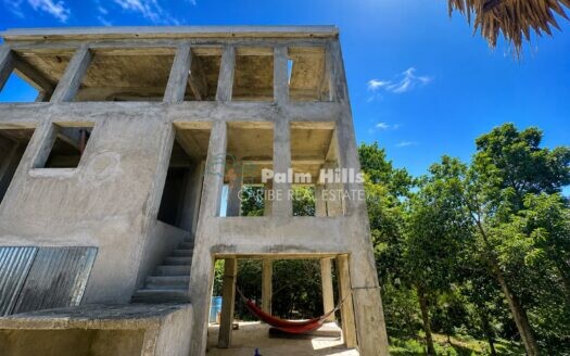 22,091 m² Degrees of Ocean View Property With Mid-Construction – Endless Potential