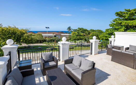 Spacious 2-Story Apartment with Ocean Views & Private Terrace in Sosúa