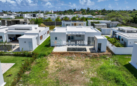 Luxury 3-Bedroom Villa Near the Beach in an Exclusive Gated Community