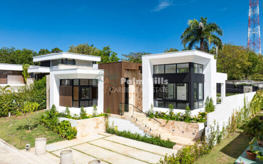 3-Bedroom Villa with Private Pool Near a Popular Surf Beach in Cabarete